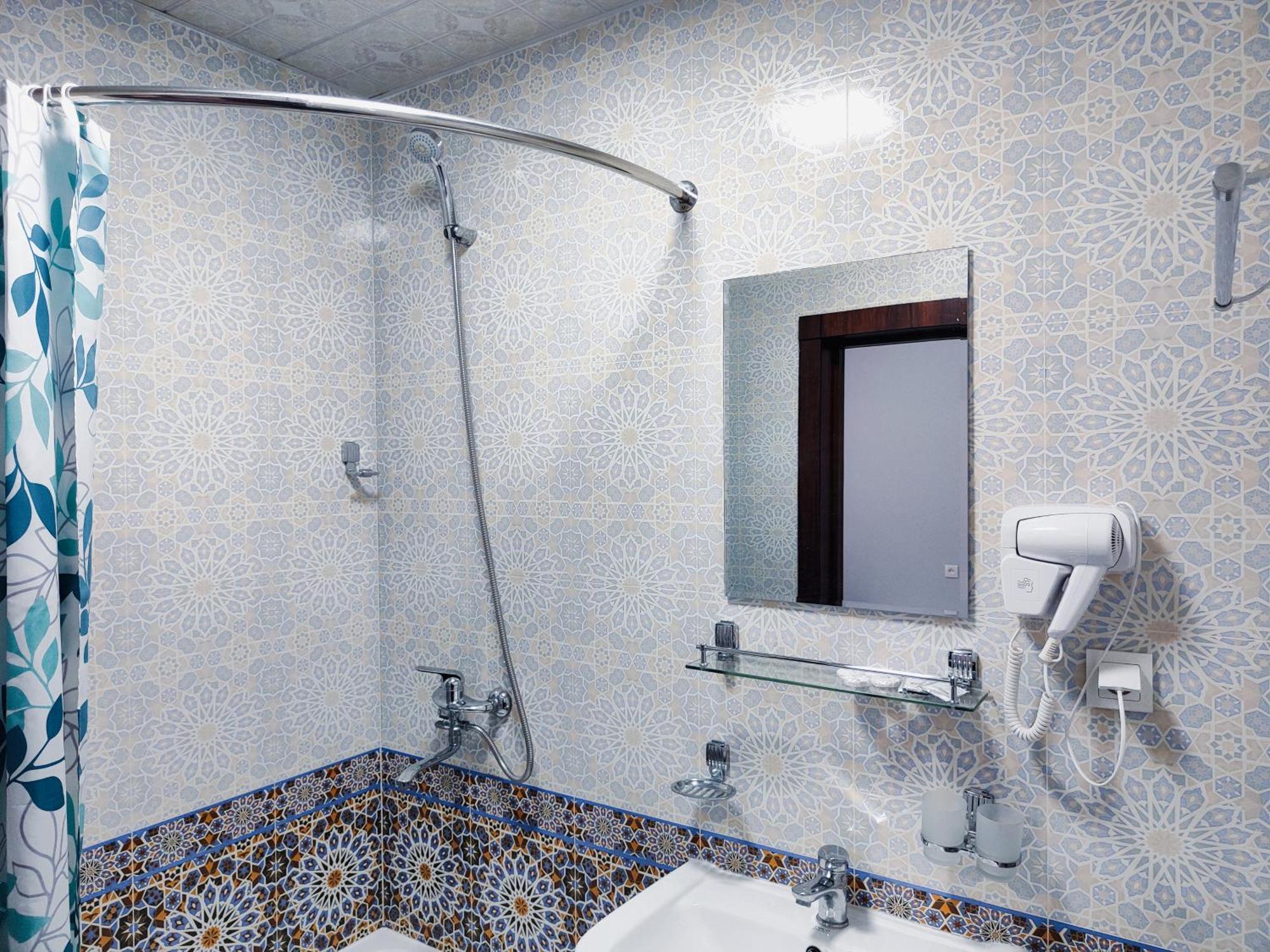 Hud Hud Bed and Breakfast Buchara Buitenkant foto