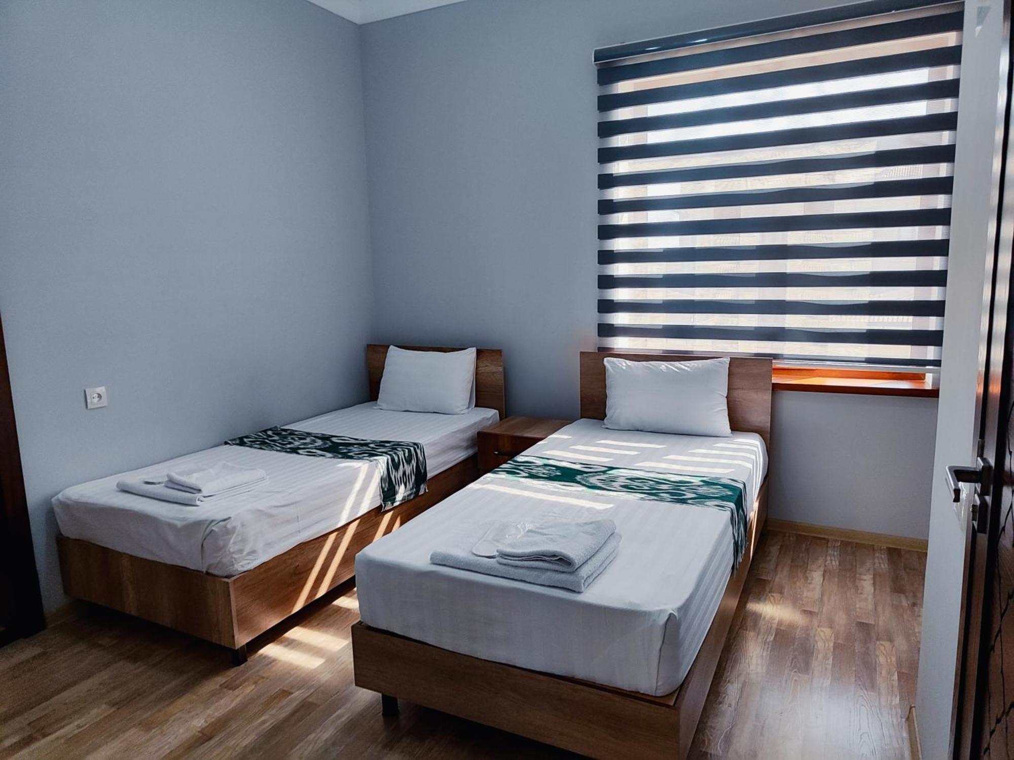 Hud Hud Bed and Breakfast Buchara Buitenkant foto