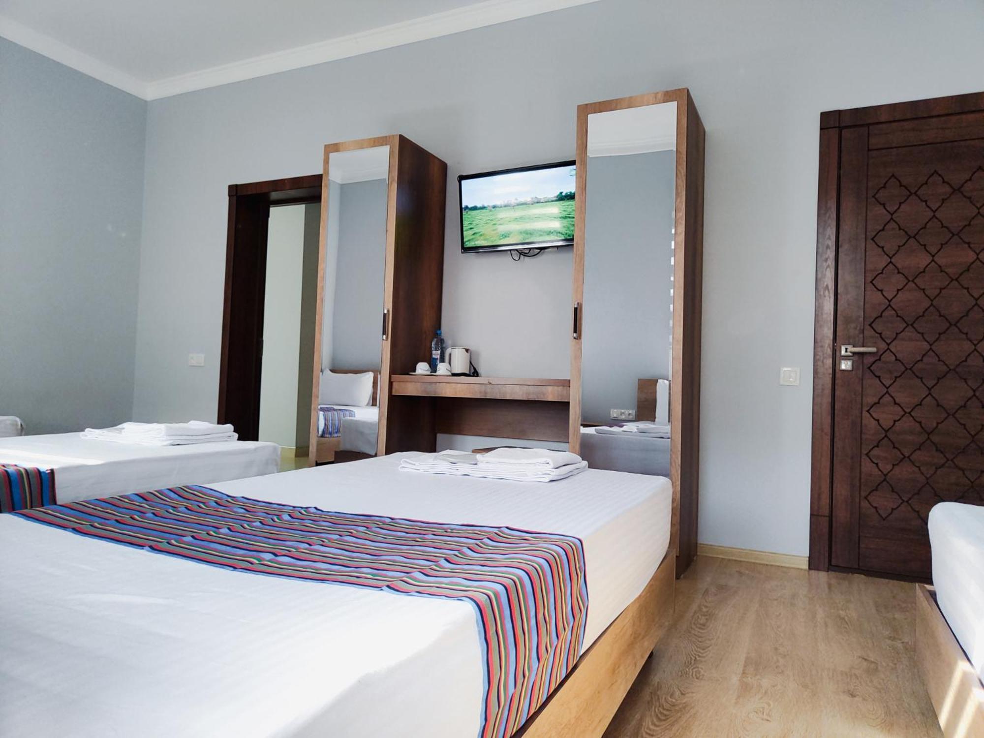 Hud Hud Bed and Breakfast Buchara Buitenkant foto